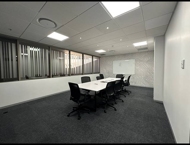 552M² OFFICE TO LET IN SANDTON CENTRAL
